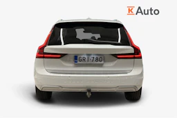 valkoinen Volvo V90 Cross Country 2022 kuva 3.