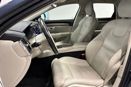 sininen Volvo V90 Cross Country 2023 kuva 27.