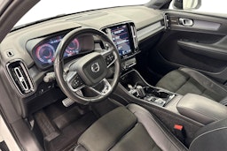 valkoinen Volvo XC40 2018 kuva 7.