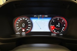 valkoinen Volvo XC40 2018 kuva 22.