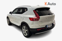 valkoinen Volvo XC40 2019 kuva 2.