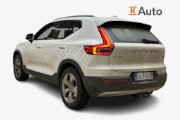 valkoinen Volvo XC40 2018 kuva 2.