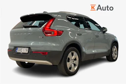 sininen Volvo XC40 2018 kuva 2.