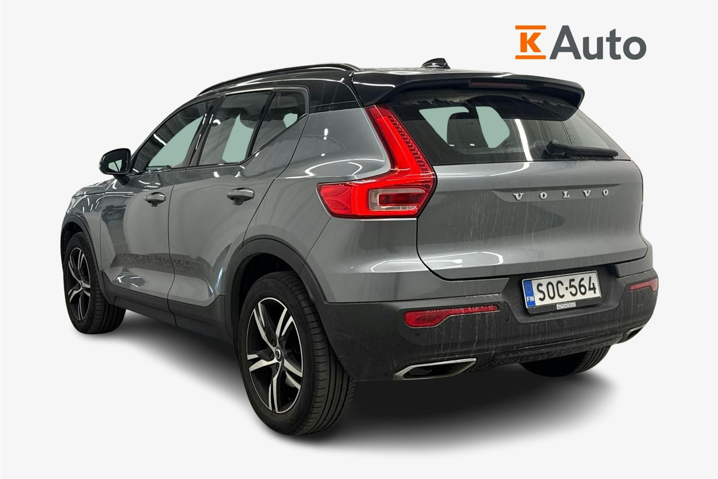 harmaa Volvo XC40 2018 kuva 2.