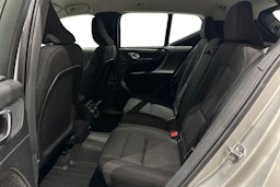 harmaa Volvo XC40 2019 kuva 10.