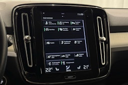 harmaa Volvo XC40 2019 kuva 22.