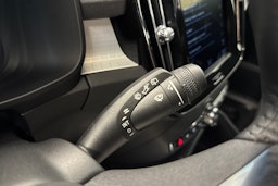 valkoinen Volvo XC40 2019 kuva 22.