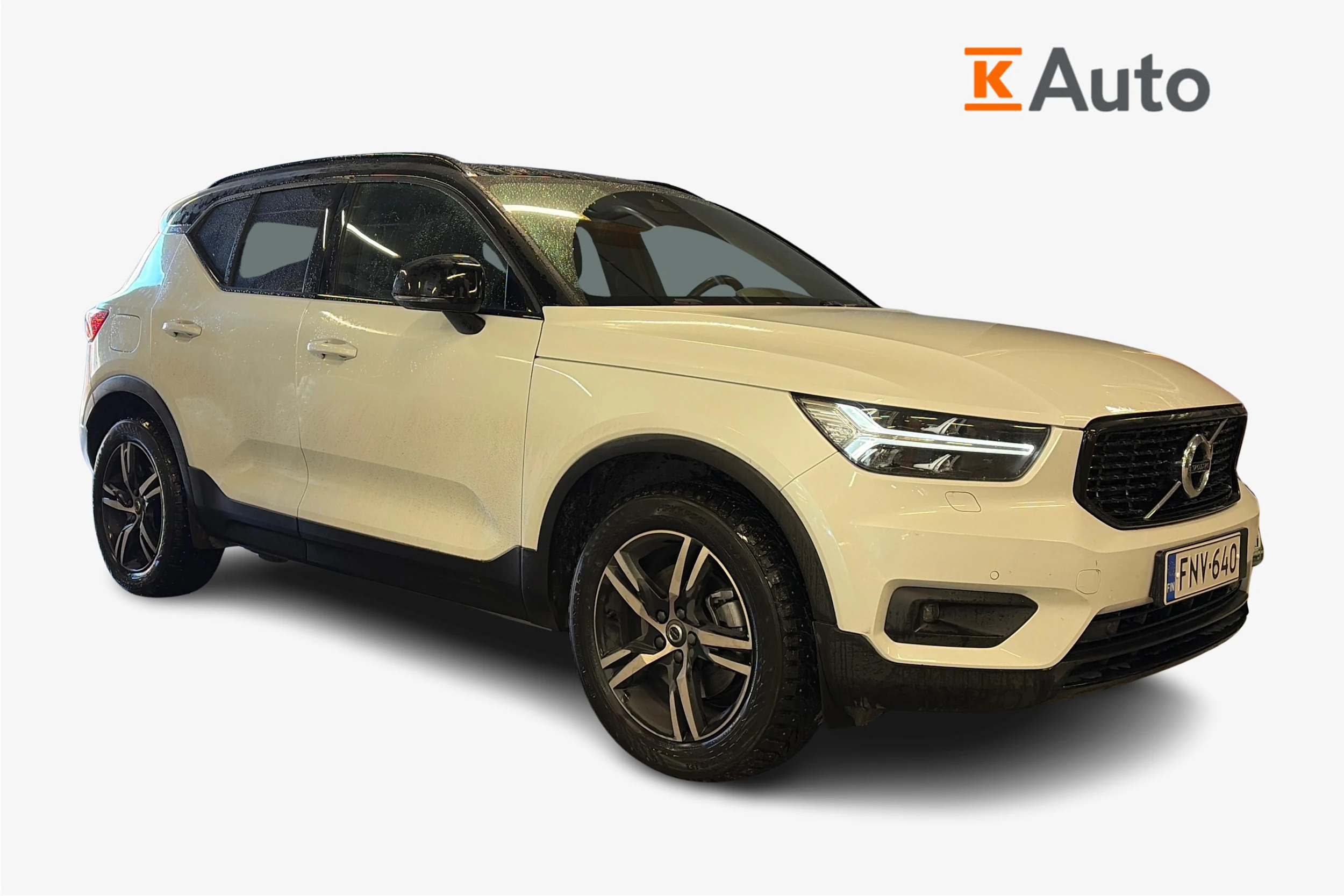 valkoinen Volvo XC40 2019 kuva 1.