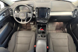 harmaa Volvo XC40 2019 kuva 9.