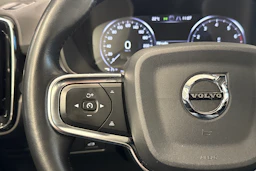 harmaa Volvo XC40 2019 kuva 17.