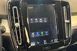 harmaa Volvo XC40 2019 kuva 20.
