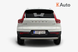 valkoinen Volvo XC40 2019 kuva 3.