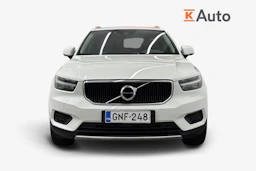 valkoinen Volvo XC40 2019 kuva 4.
