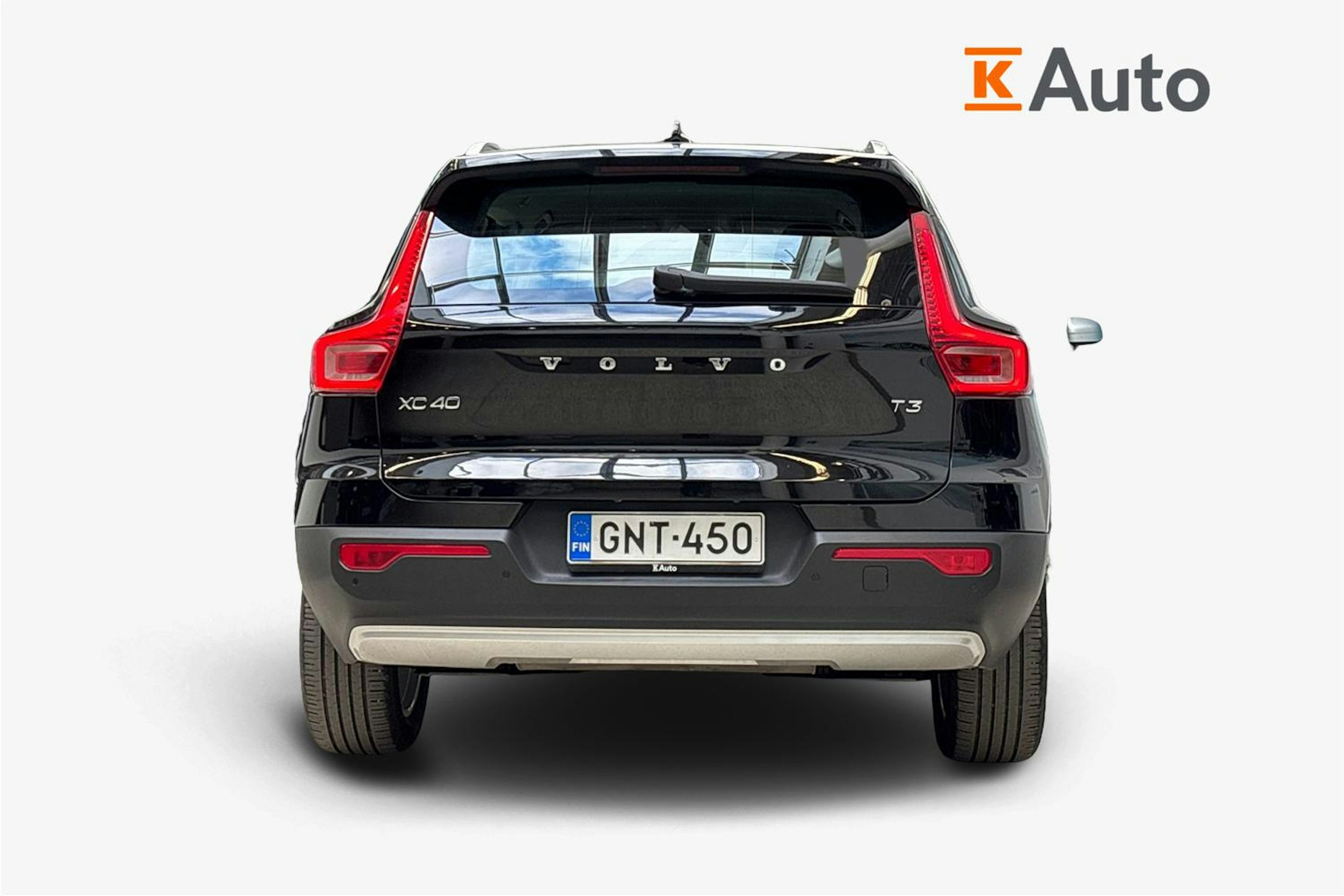 musta Volvo XC40 2020 kuva 3.