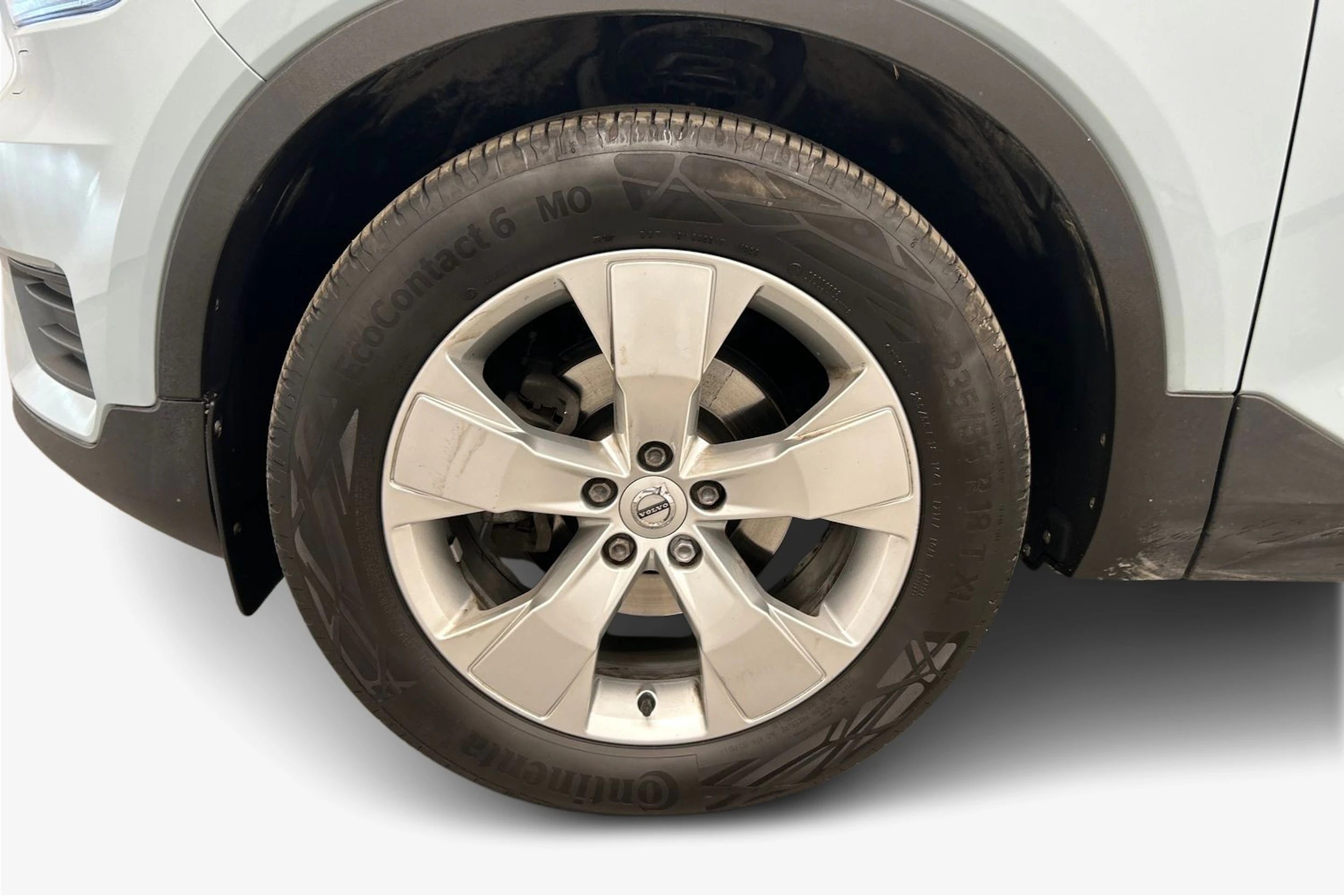 sininen Volvo XC40 2019 kuva 12.