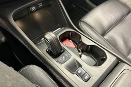 sininen Volvo XC40 2019 kuva 30.
