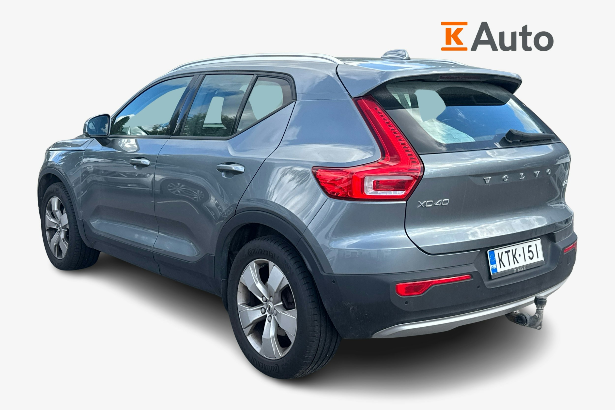Harmaa Volvo XC40 2019 kuva 2.