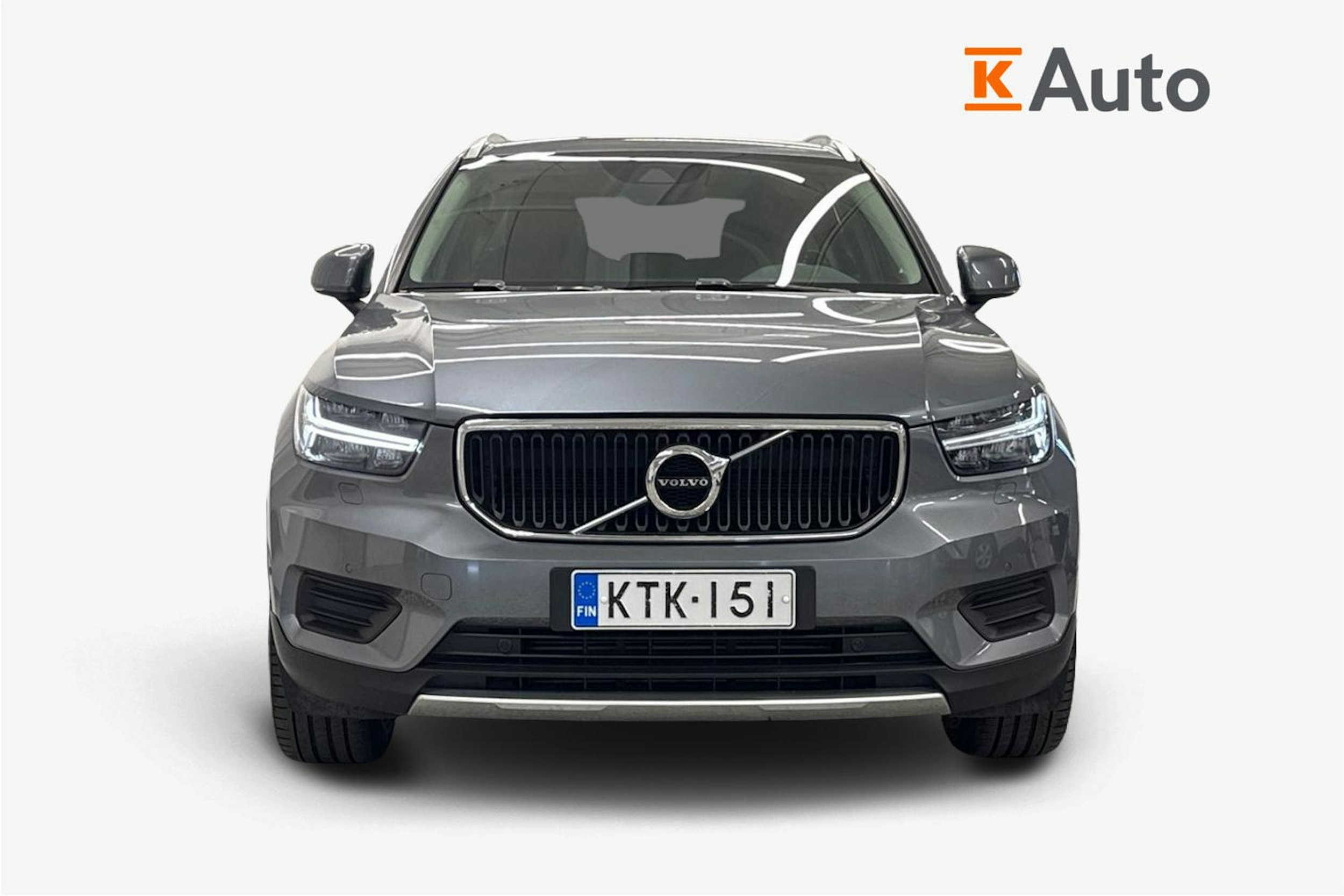 Harmaa Volvo XC40 2019 kuva 5.