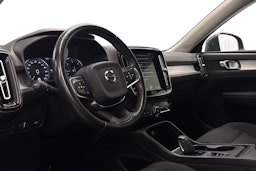 Harmaa Volvo XC40 2019 kuva 7.
