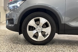 Harmaa Volvo XC40 2019 kuva 35.
