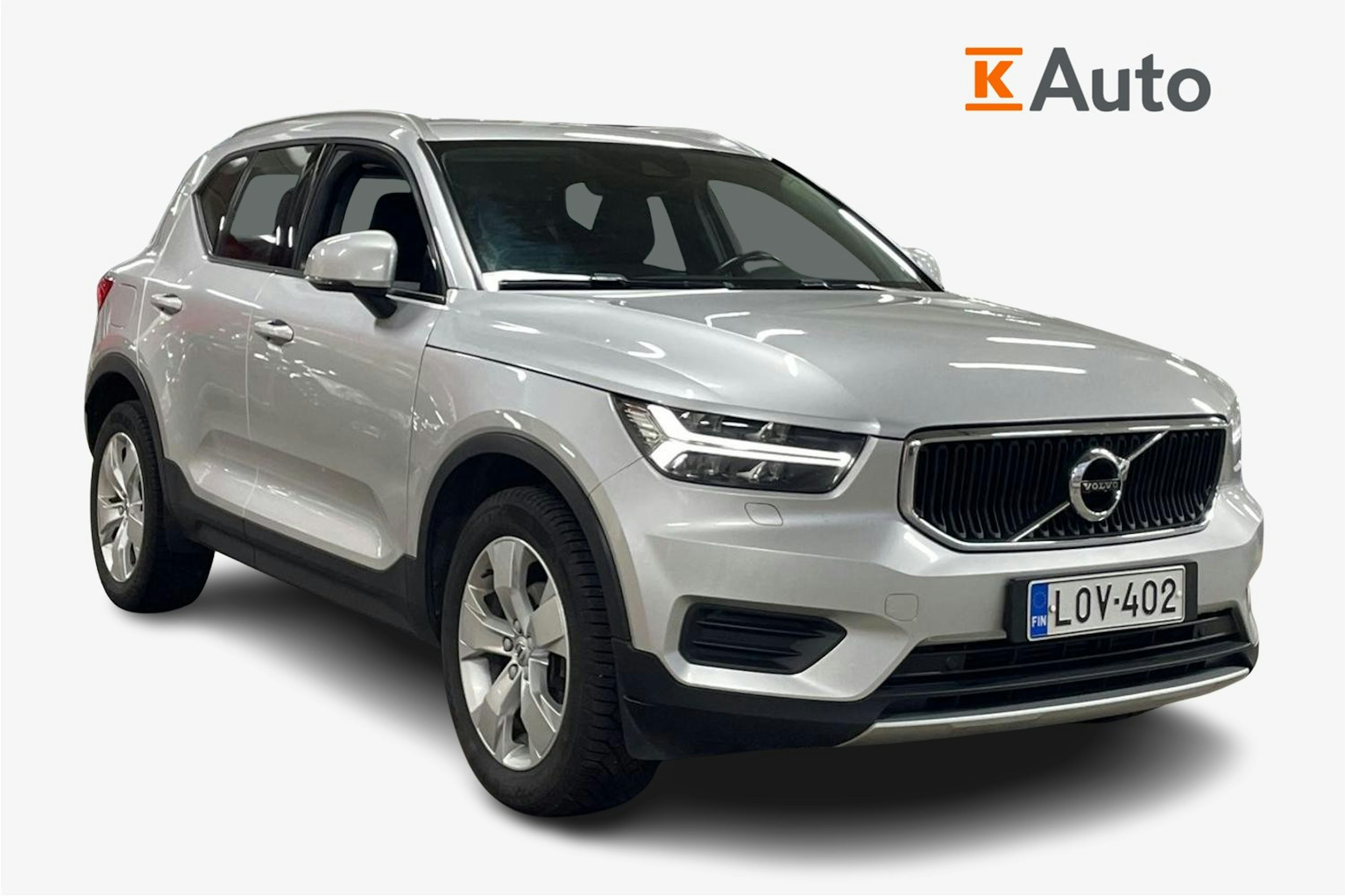 Harmaa Volvo XC40 2019 kuva 1.