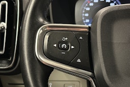 musta Volvo XC40 2019 kuva 20.