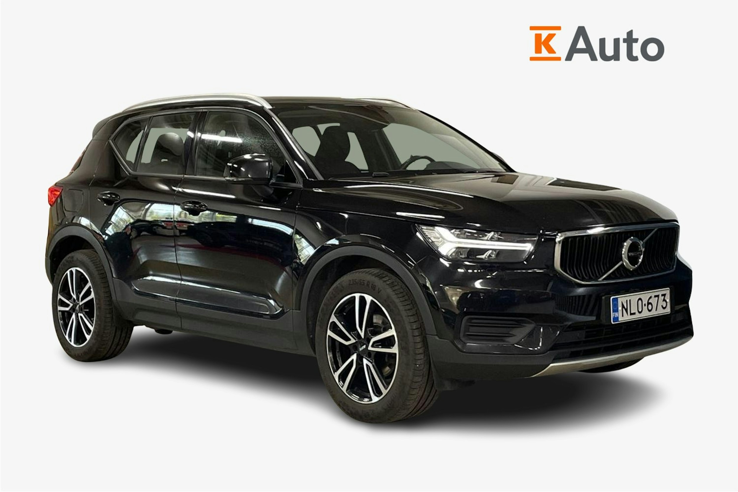 musta Volvo XC40 2019 kuva 1.
