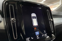 musta Volvo XC40 2019 kuva 22.