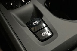 musta Volvo XC40 2019 kuva 29.
