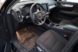 musta Volvo XC40 2019 kuva 3.