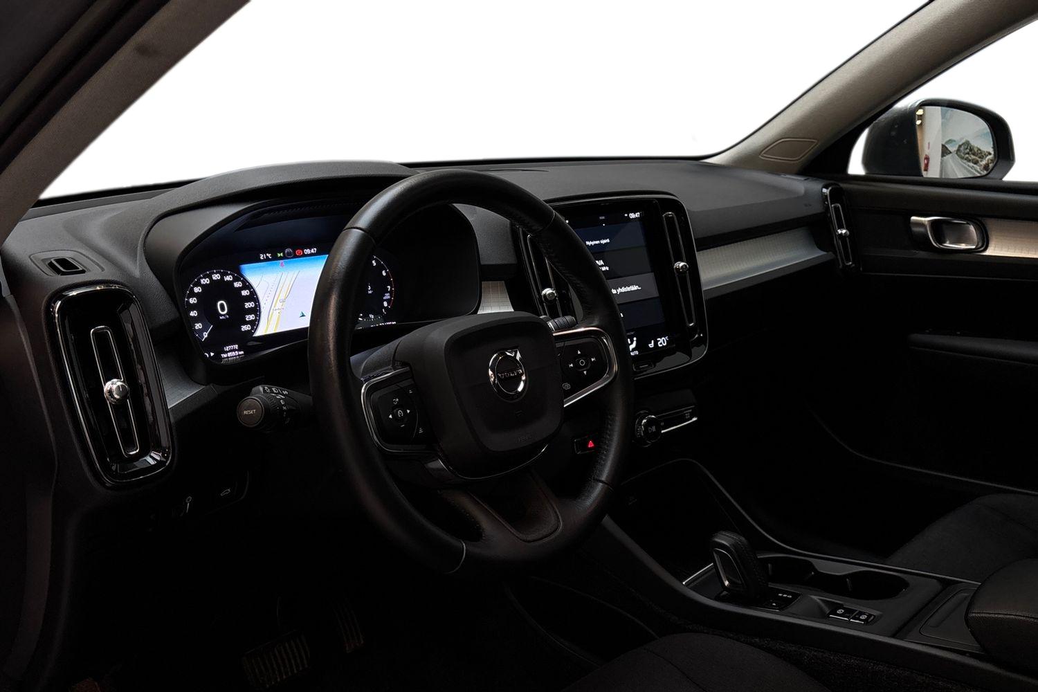 Volvo XC40 T4 Momentum aut 2019, kuva 6/26