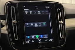 harmaa Volvo XC40 2019 kuva 23.