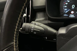 sininen Volvo XC40 2019 kuva 17.