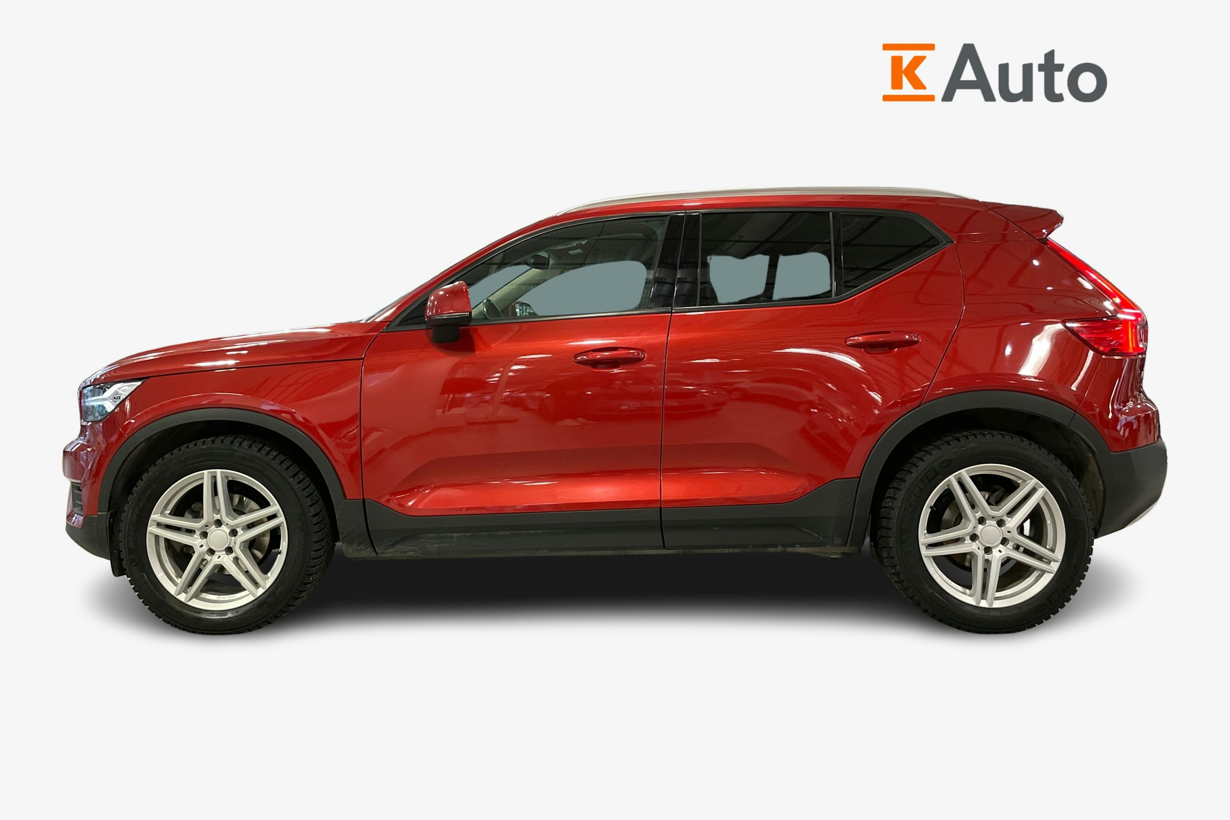 punainen Volvo XC40 2019 kuva 5.