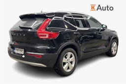 musta Volvo XC40 2020 kuva 2.