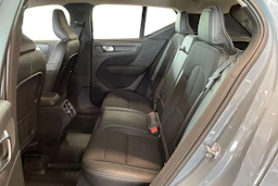 harmaa Volvo XC40 2020 kuva 8.