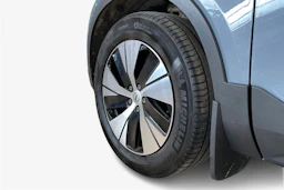 harmaa Volvo XC40 2020 kuva 9.