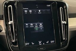 harmaa Volvo XC40 2020 kuva 21.