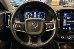 sininen Volvo XC40 2021 kuva 15.