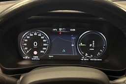 punainen Volvo XC40 2021 kuva 15.