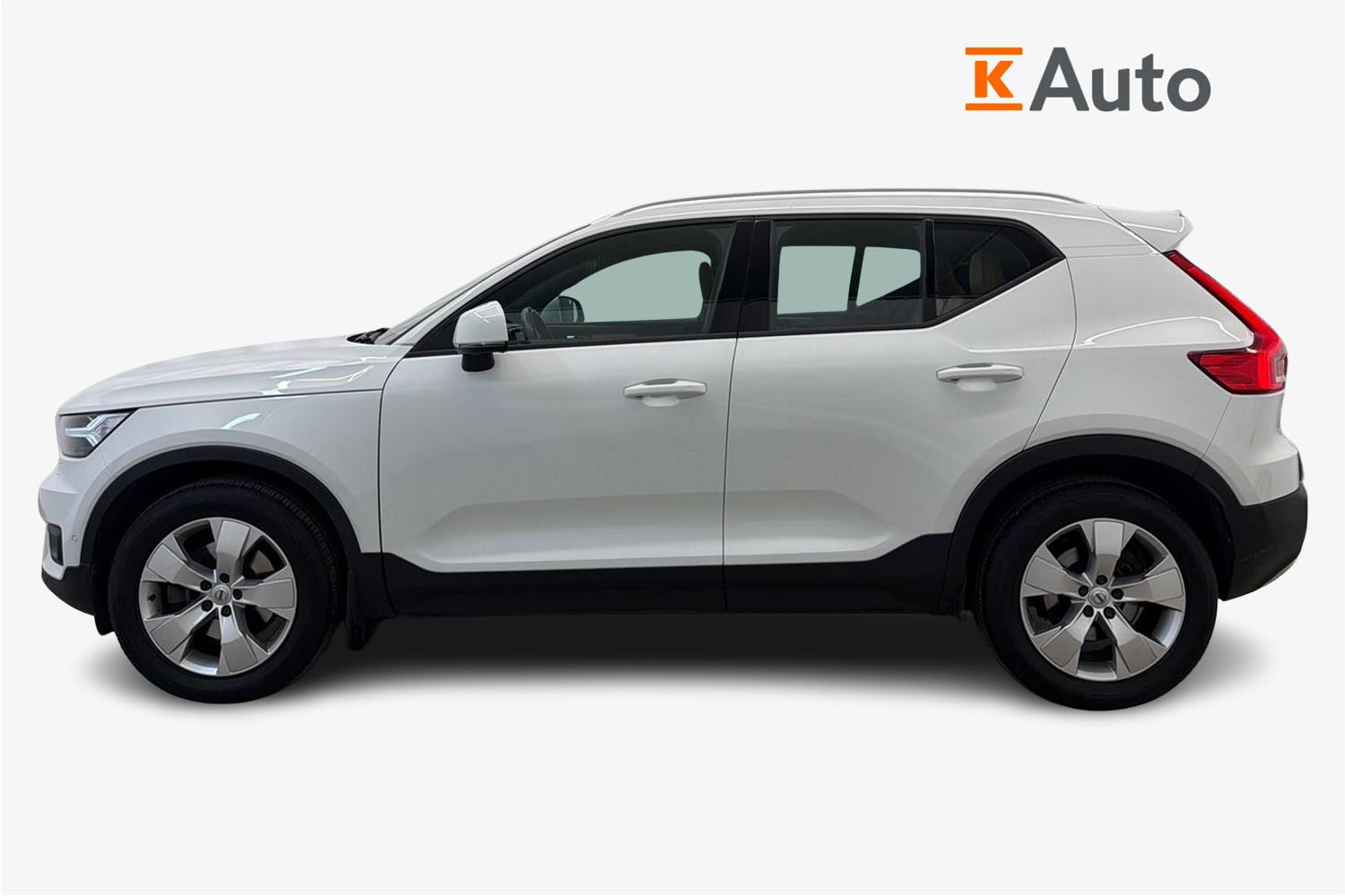 Volvo XC40 D3 AWD Momentum aut 2020, kuva 5/31