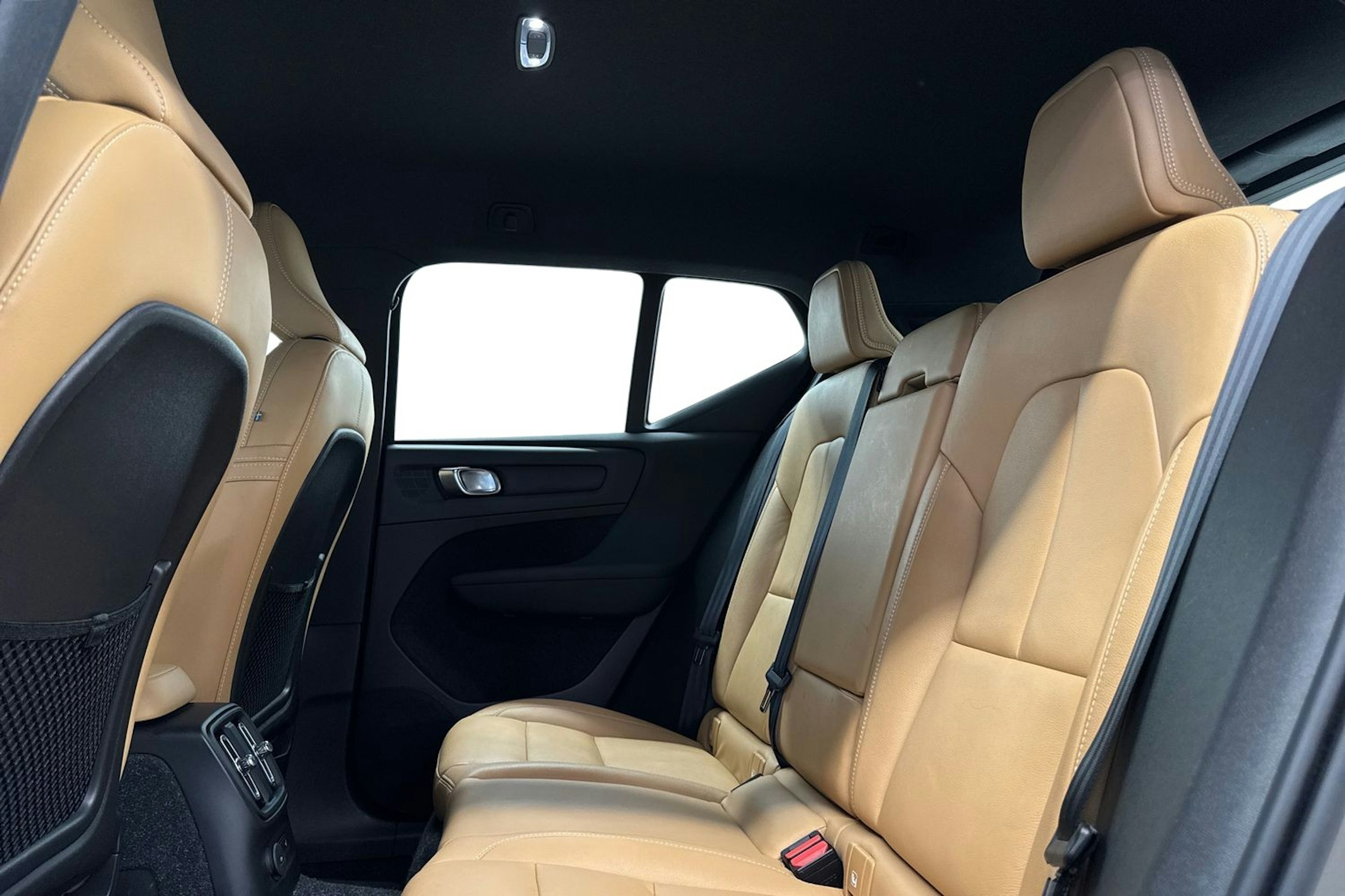 met. harmaa Volvo XC40 2020 kuva 10.