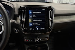 met. harmaa Volvo XC40 2020 kuva 22.