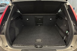 met. harmaa Volvo XC40 2020 kuva 29.