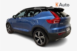 sininen Volvo XC40 2020 kuva 2.