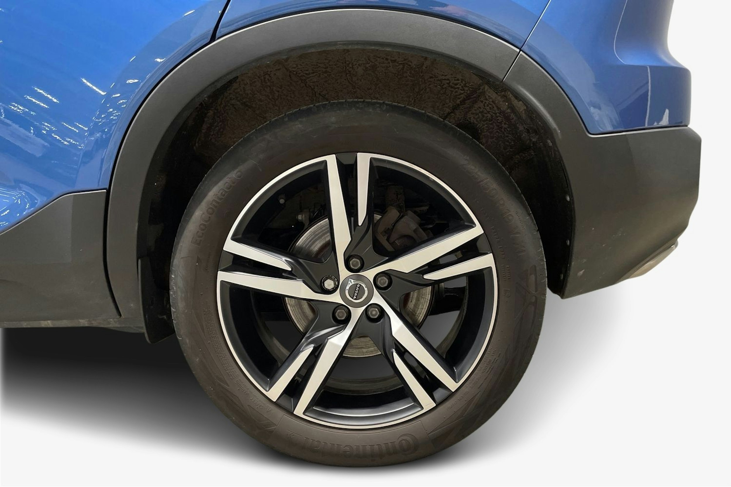 sininen Volvo XC40 2020 kuva 11.