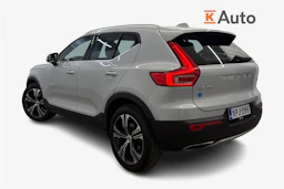 harmaa Volvo XC40 2020 kuva 2.