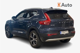 sininen Volvo XC40 2021 kuva 2.