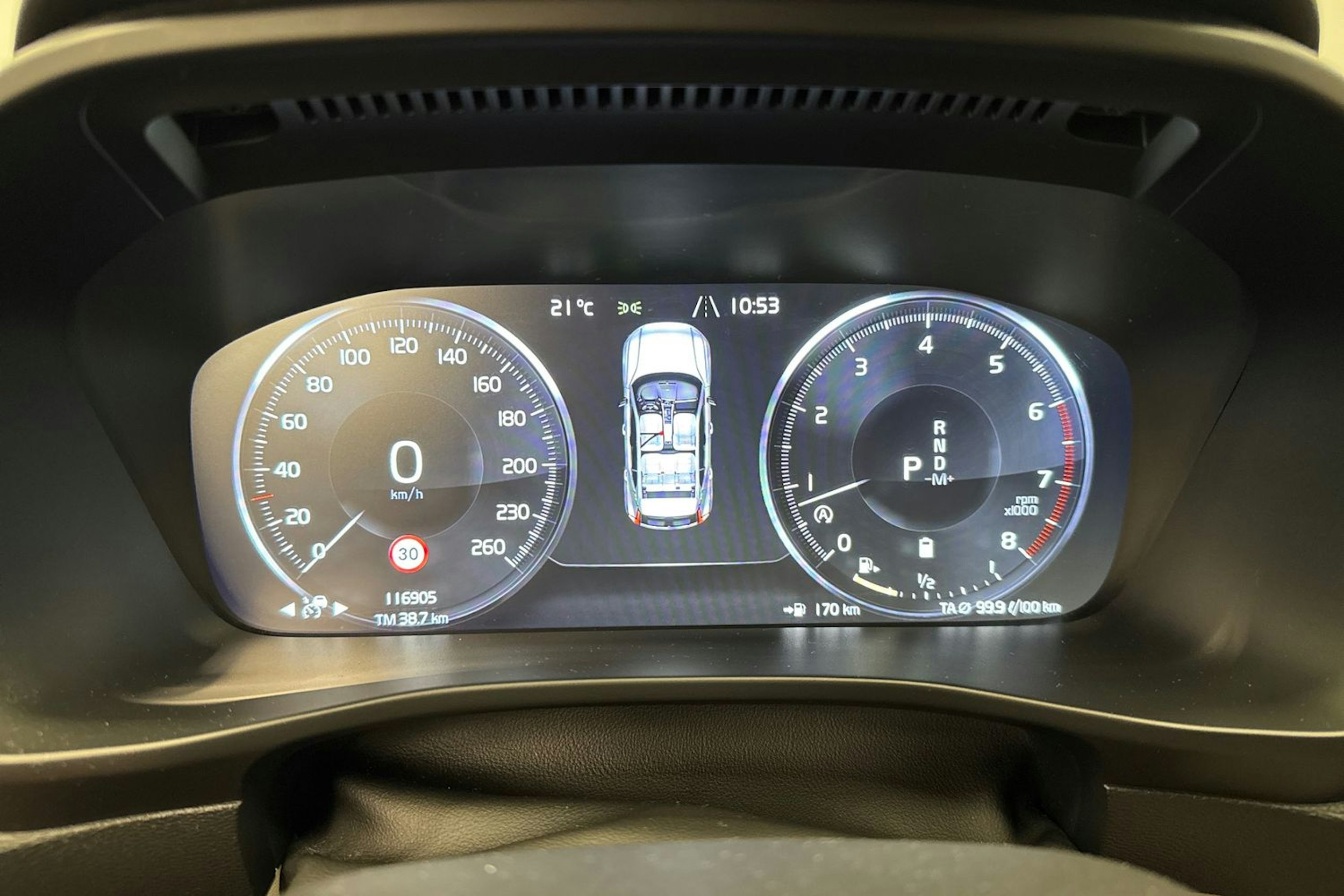sininen Volvo XC40 2021 kuva 17.