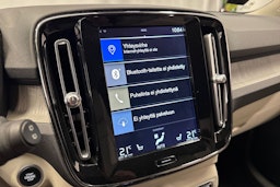 sininen Volvo XC40 2021 kuva 21.